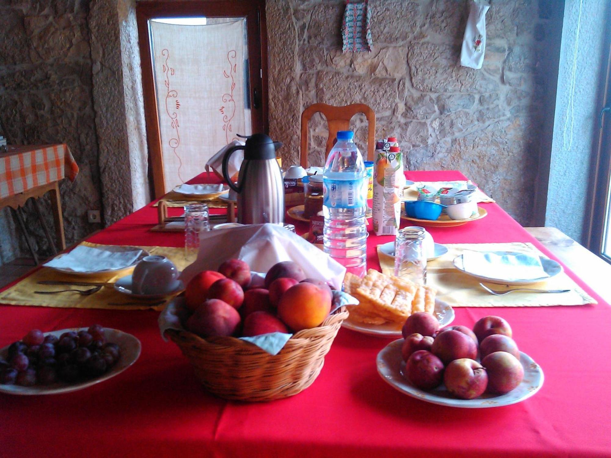 Retiro Da Avo Lidia - Turismo Rural Mendiga Екстер'єр фото